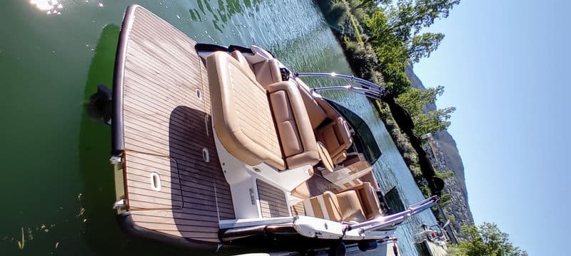 Billet Four Winns 9 M version luxe (Motorboat)