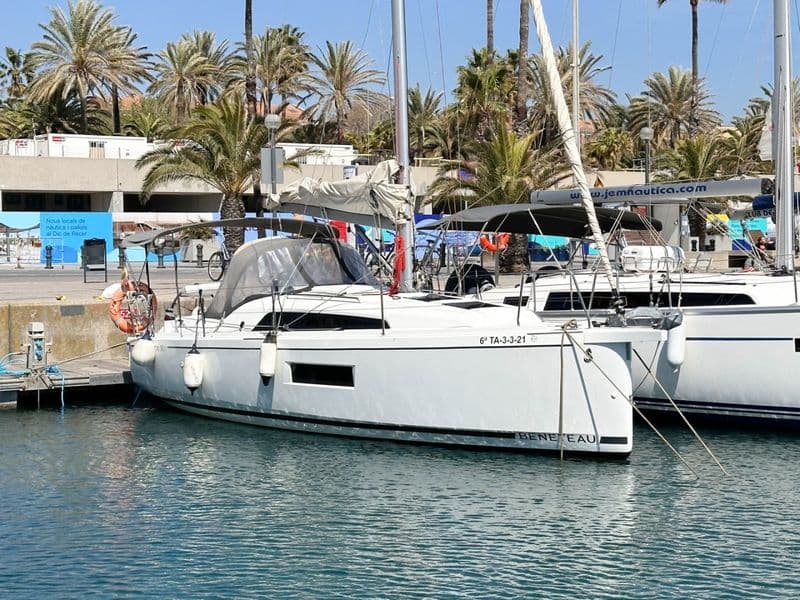 Billet Bénéteau Oceanis 30.1 (Sailboat)