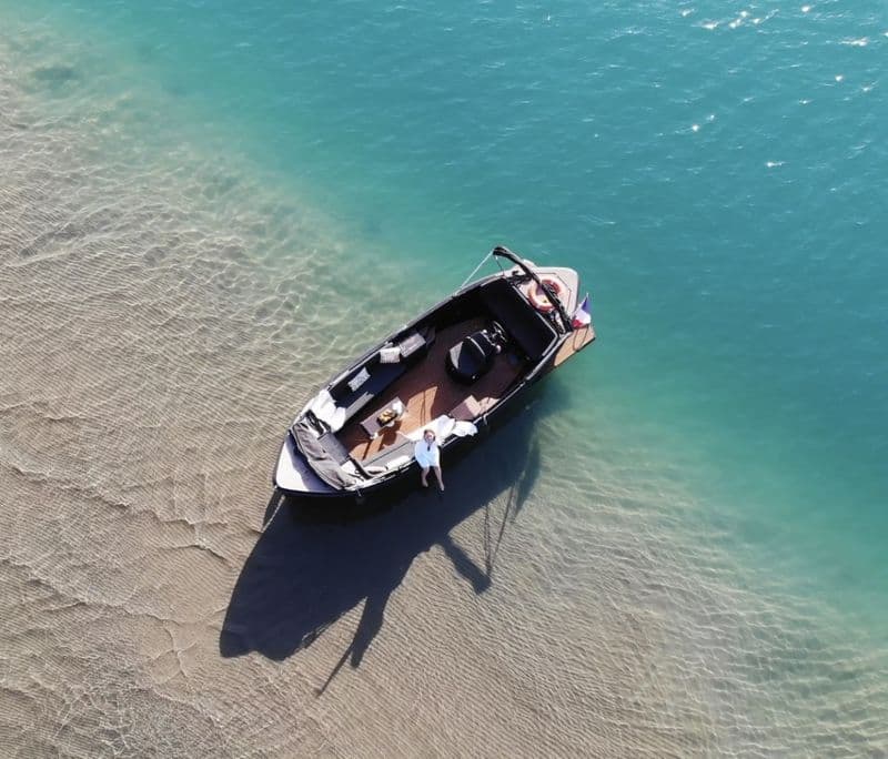 Billet Location de bateau - Maxima 750 flying lounge (Motorboat)