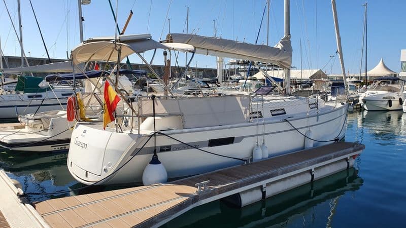 Billet Bavaria 32 (Sailboat)