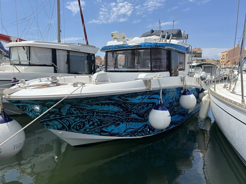 Billet Location de bateau - Bénéteau Barracuda 9 Fly (Motorboat)