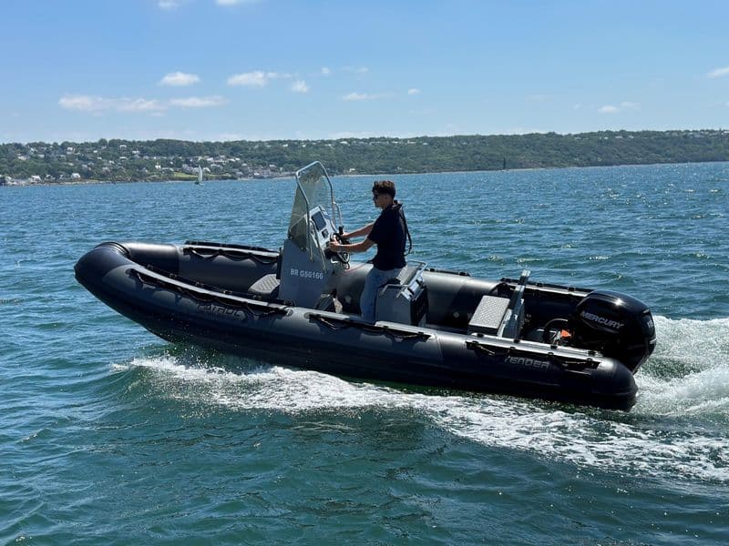 Billet Location de bateau - 3D Tender 600 Patrol (Semi-rigid)
