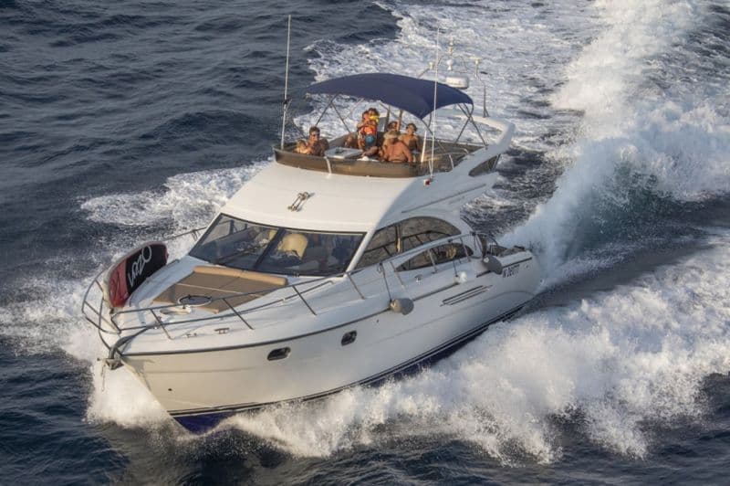 Billet Princess P42 (Motorboat)