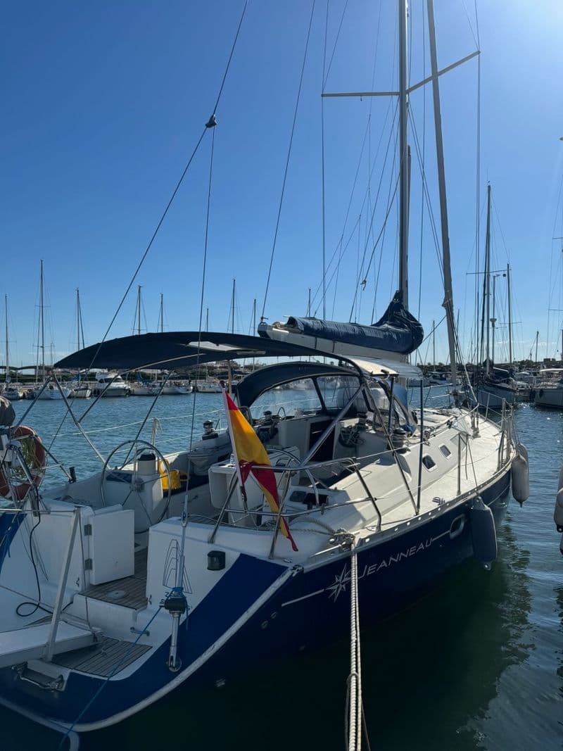 Billet Location de bateau - Jeanneau Sun Odyséey 45.2 (Sailboat)