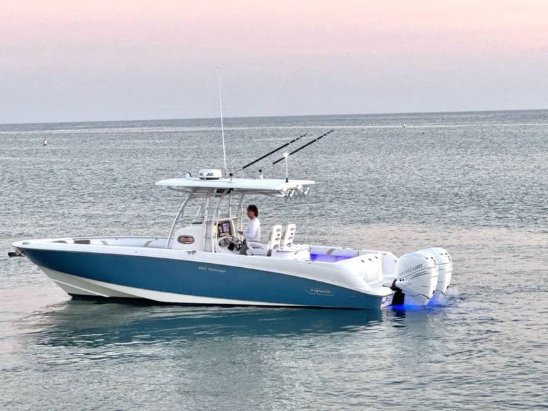 Billet Location de bateau - Boston Whaler 320 Outrage (Motorboat)