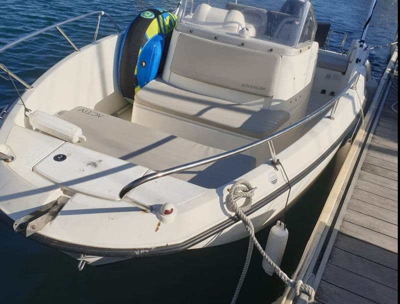 Billet Quicksilver Activ 675 Open (Motorboat)