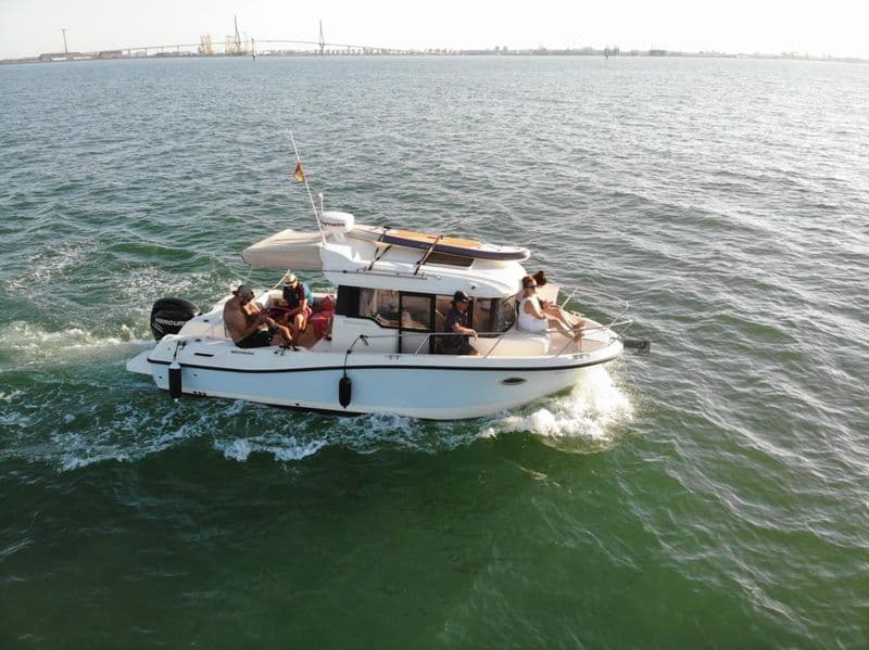 Billet Quicksilver Captur 755 Pilothouse (Motorboat)