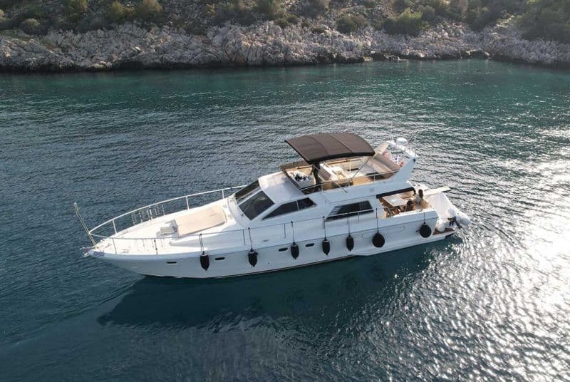 Billet Location de bateau - Ferretti Altura 52 S (Motorboat)