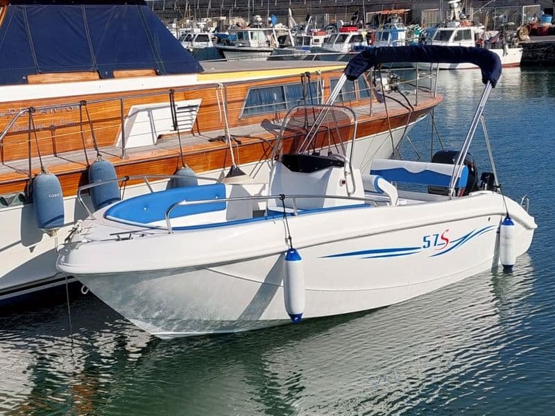 Billet Trimarchi 57S (Motorboat)