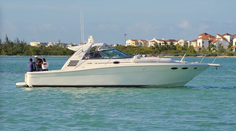 Billet Sea Ray 400 Sundancer (Yacht)