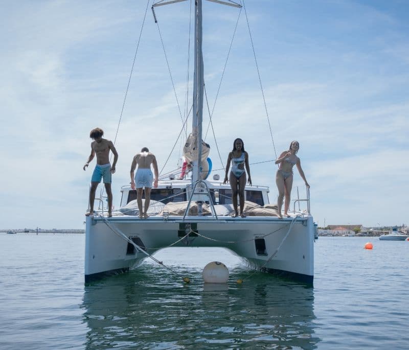 Billet Fountaine Pajot Mahe 36 (Multihull)