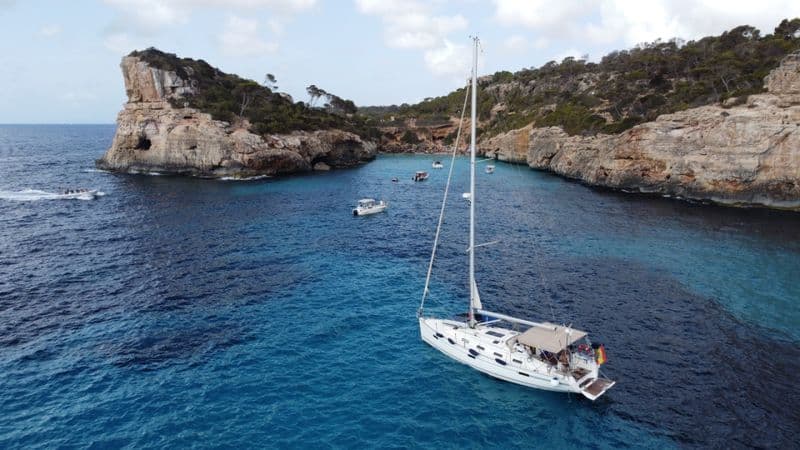 Billet Bavaria 40 Cruiser (Sailboat)