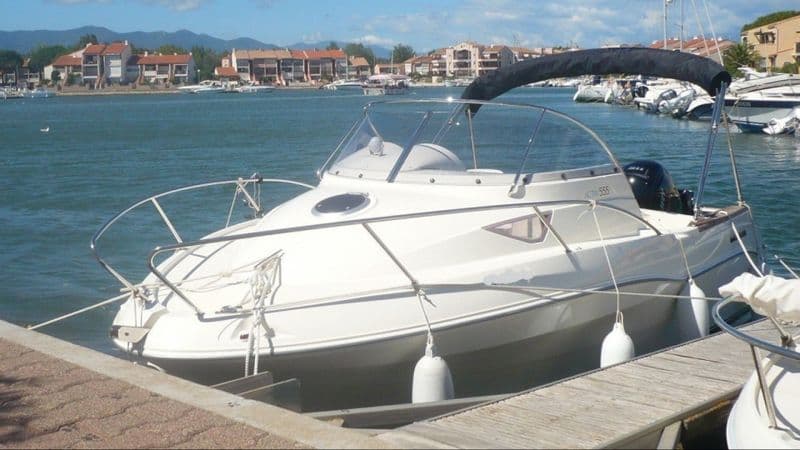 Billet Quicksilver Activ 555 Cabin (Motorboat)