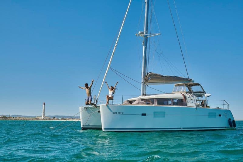 Billet Lagoon 400 S2 (Multihull)