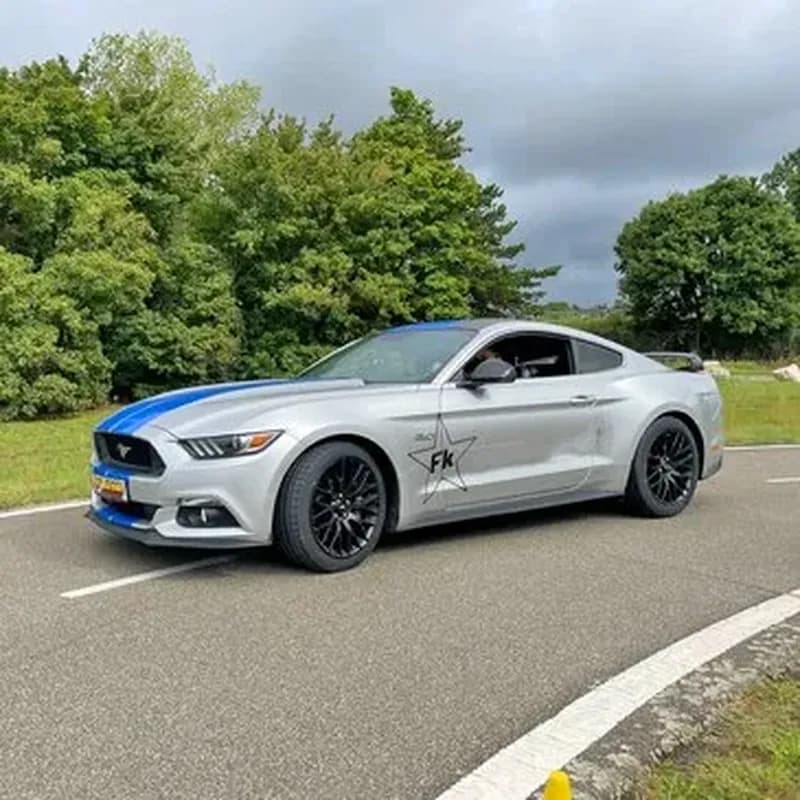 Billet Stage de Pilotage Enfant en Ford Mustang à Pau