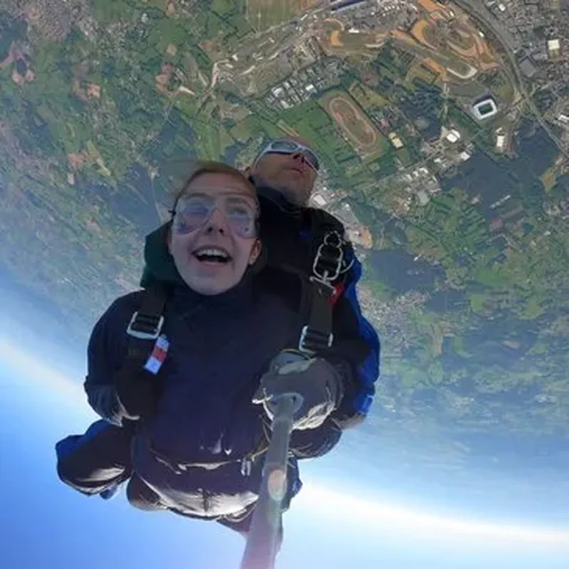 Billet Saut en Parachute Tandem près d'Angers