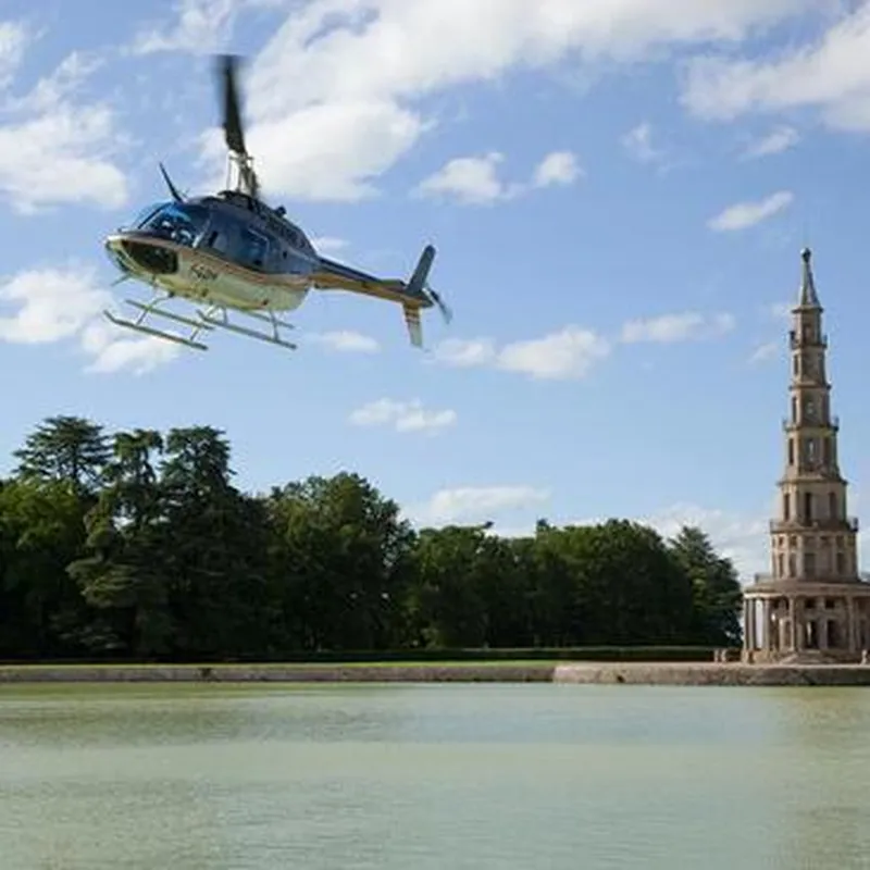 Billet Baptême en hélicoptère à Neuvy-le-Roi