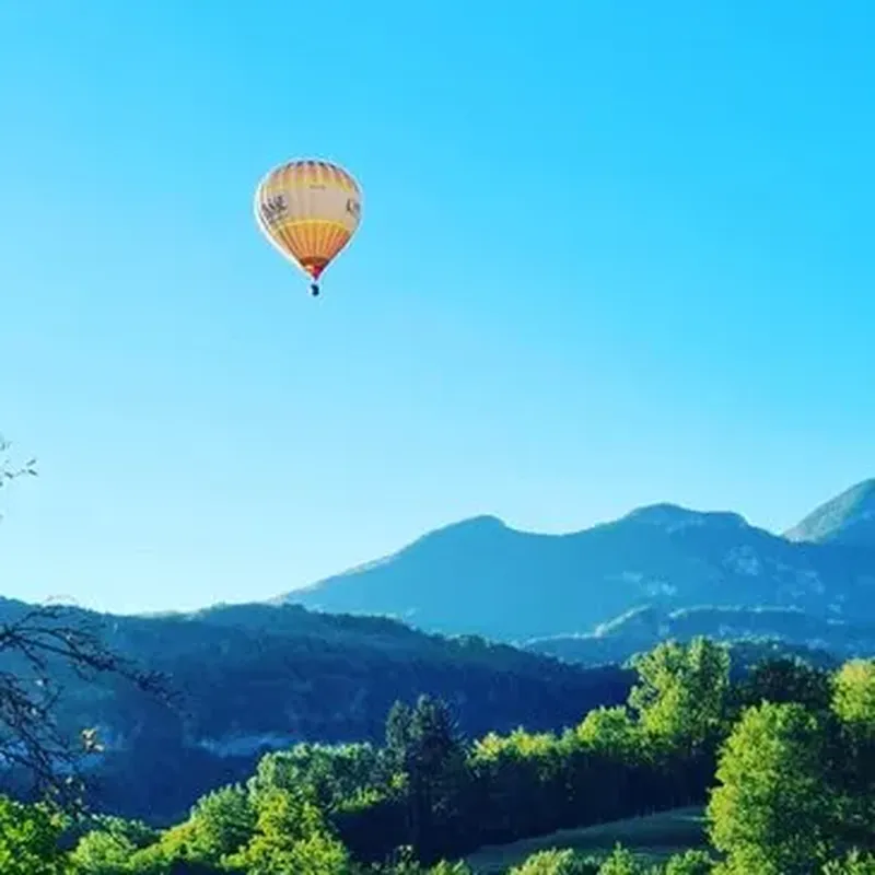 Billet Vol en Montgolfière près d'Aix-les-Bains