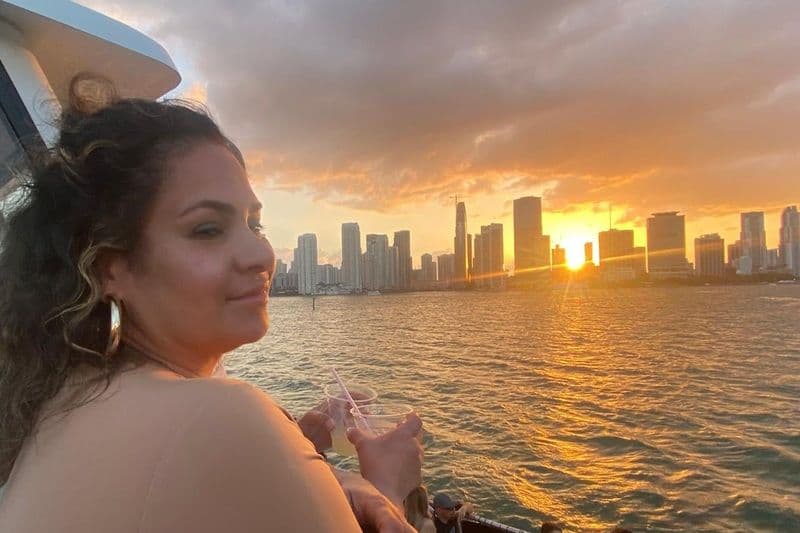 Billet Miami : Croisière au coucher du soleil dans la baie de Biscayne sur un yacht de luxe