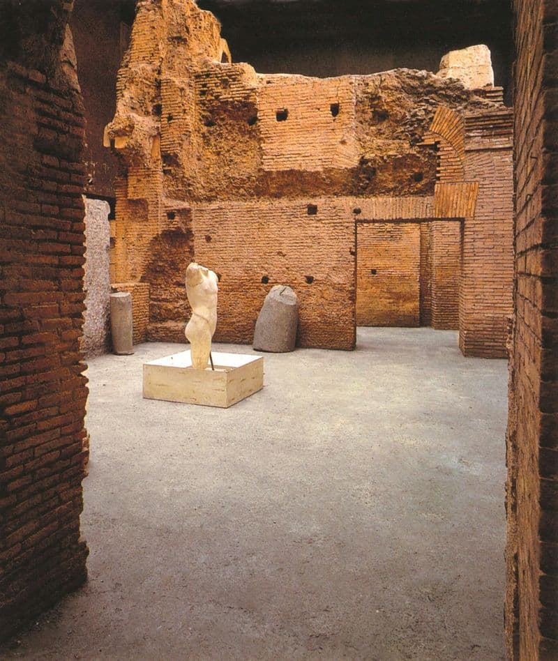 Billet Sous la Piazza Navona - Le Stade de Domitien