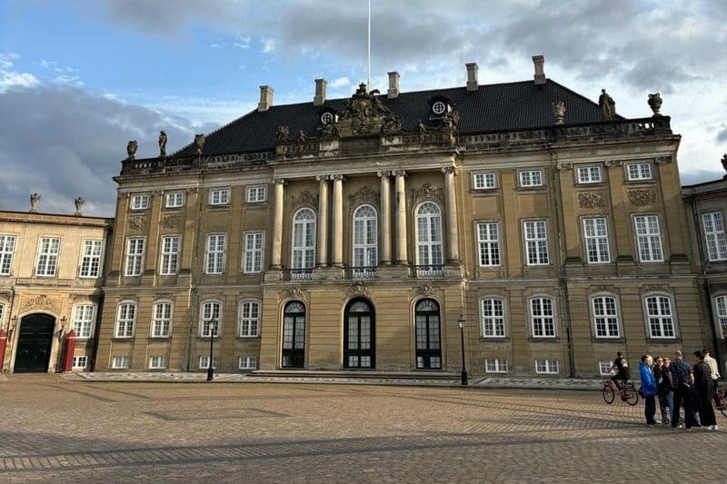 Billet Palais d'Amalienborg : Visite guidée