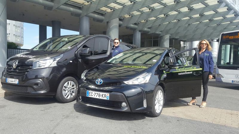 Billet Paris : Transfert aller-retour en taxi de l'aéroport d'Orly à Disneyland