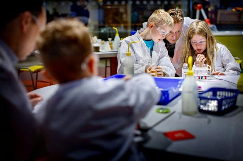Billet Billet combiné pour le musée des sciences NEMO et la croisière sur les canaux d'Amsterdam
