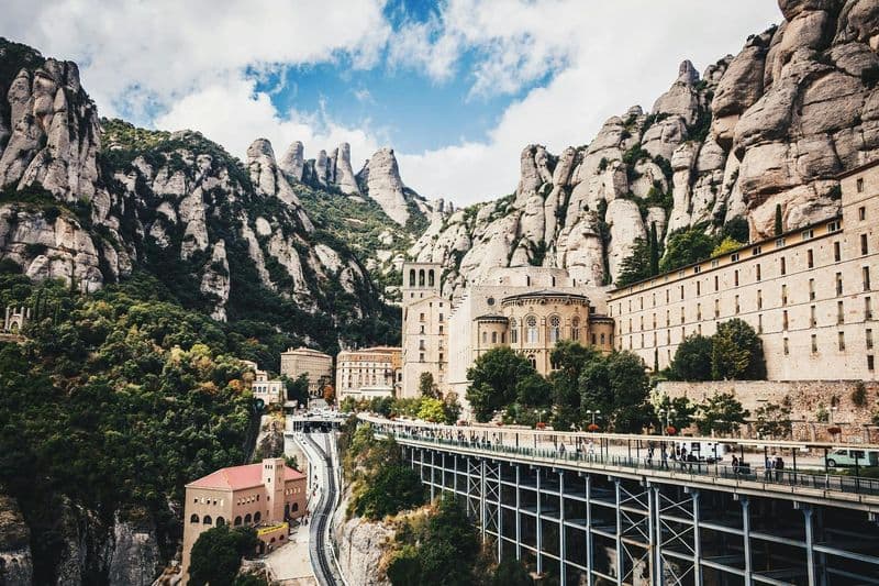 Billet Montserrat : Visite depuis Barcelone en train de montagne & Vierge noire (matin)