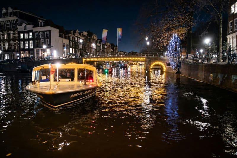 Billet Festival des lumières d'Amsterdam : visite en bateau
