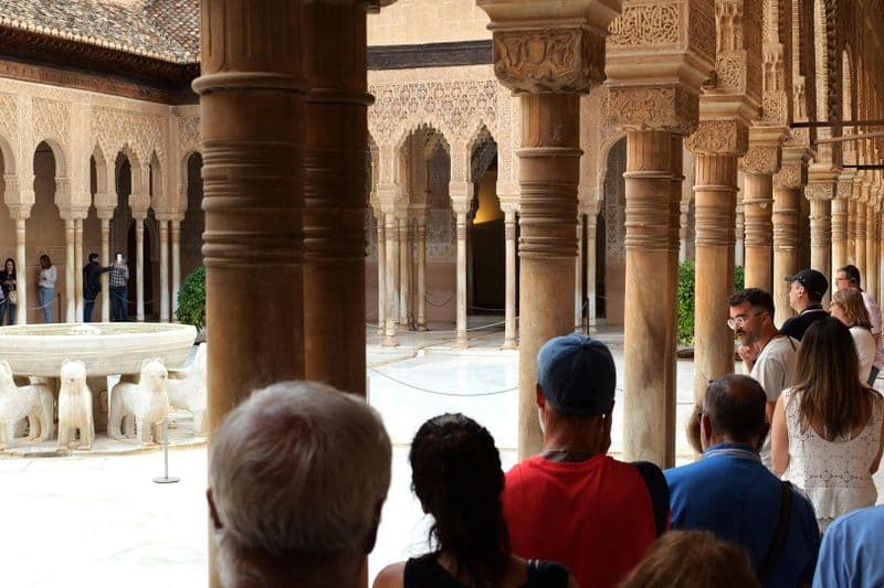 Billet Alhambra & Palais Nasrides : Billet coupe-file + Visite guidée