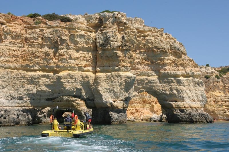 Billet Benagil et observation des dauphins : Croisière Insónia (semi-rigide) à partir d'Albufeira