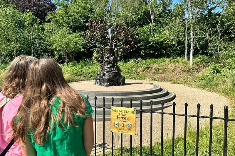 Billet Visite adaptée aux enfants du Victoria & Albert Museum et des jardins de Kensington