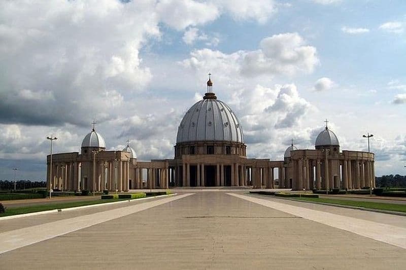 Billet Yamoussoukro - La plus grande cathédrale du monde (en français ou anglais)