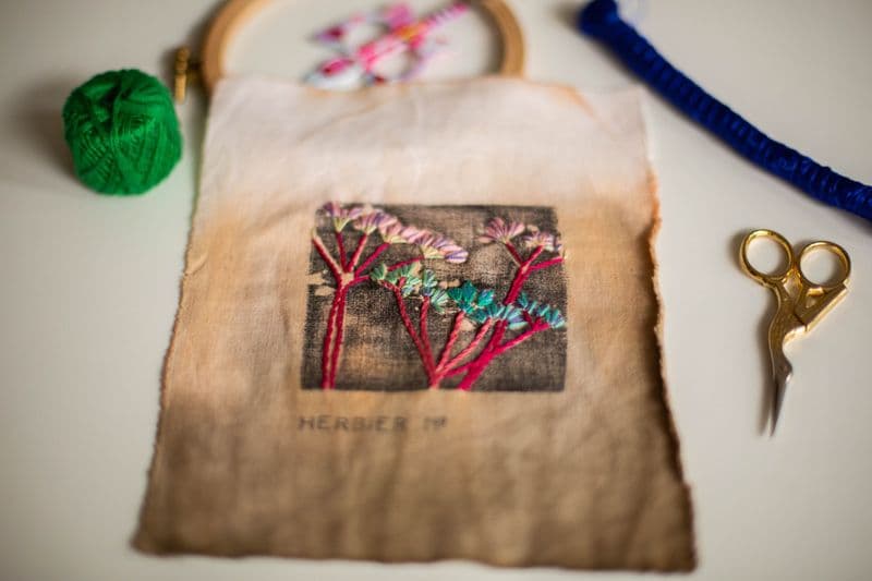 Billet Découvrez la broderie sur empreinte végétale