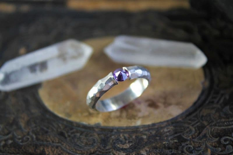 Billet Atelier - Réalisez une bague en argent sertie