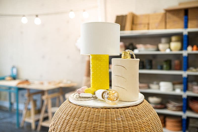 Billet Modelez votre luminaire en céramique