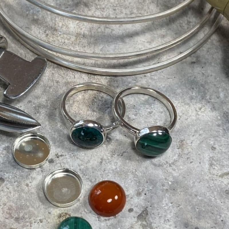 Billet Créez votre bague en argent sertie