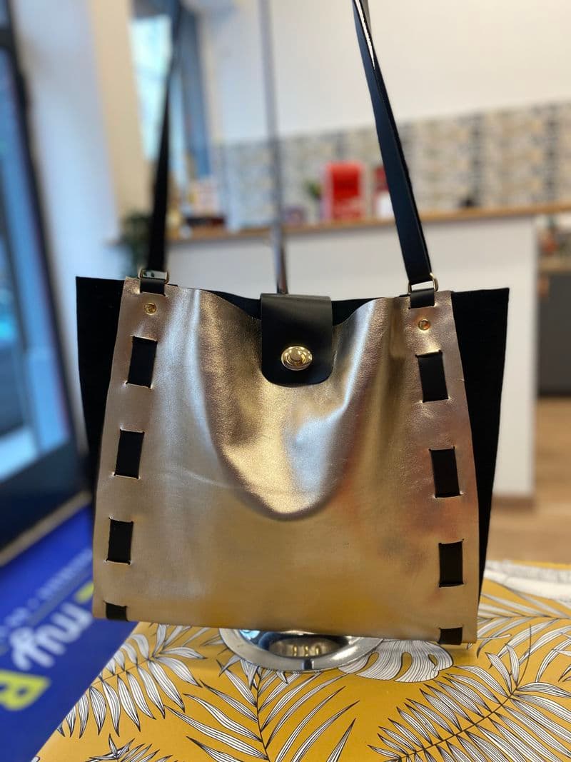 Billet Réalisez votre sac cabas en cuir