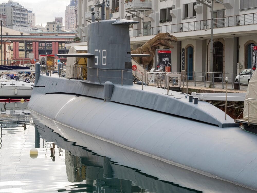 S518 Nazario Sauro, Gênes