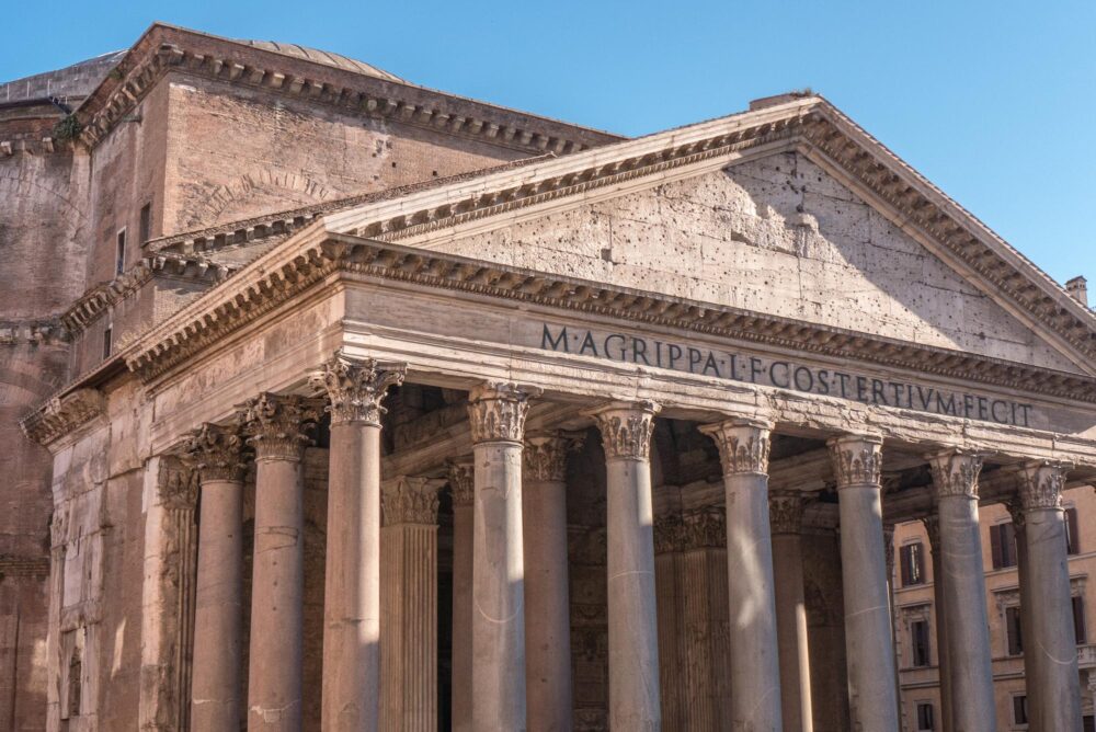 Inscription sur le Panthéon de Rome
