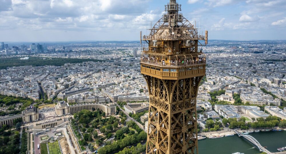 Le sommet de la Tour Eiffel