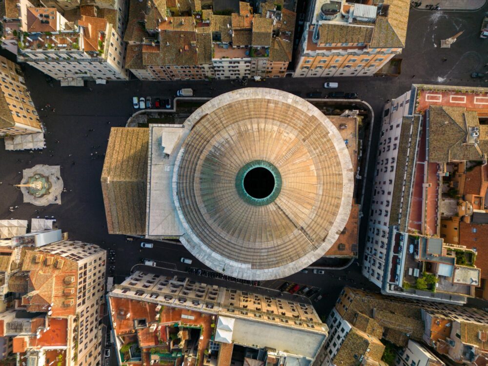 Vue aérienne du dôme du Panthéon de Rome