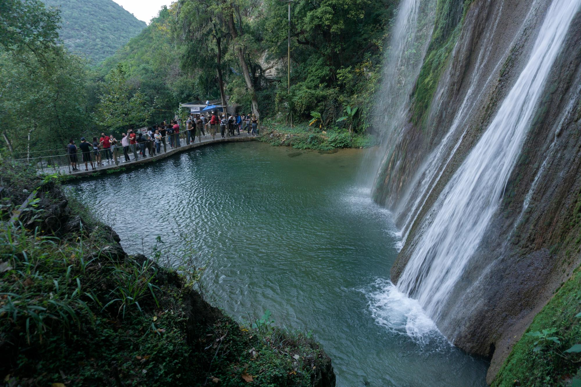 Cascada Cola de Caballo