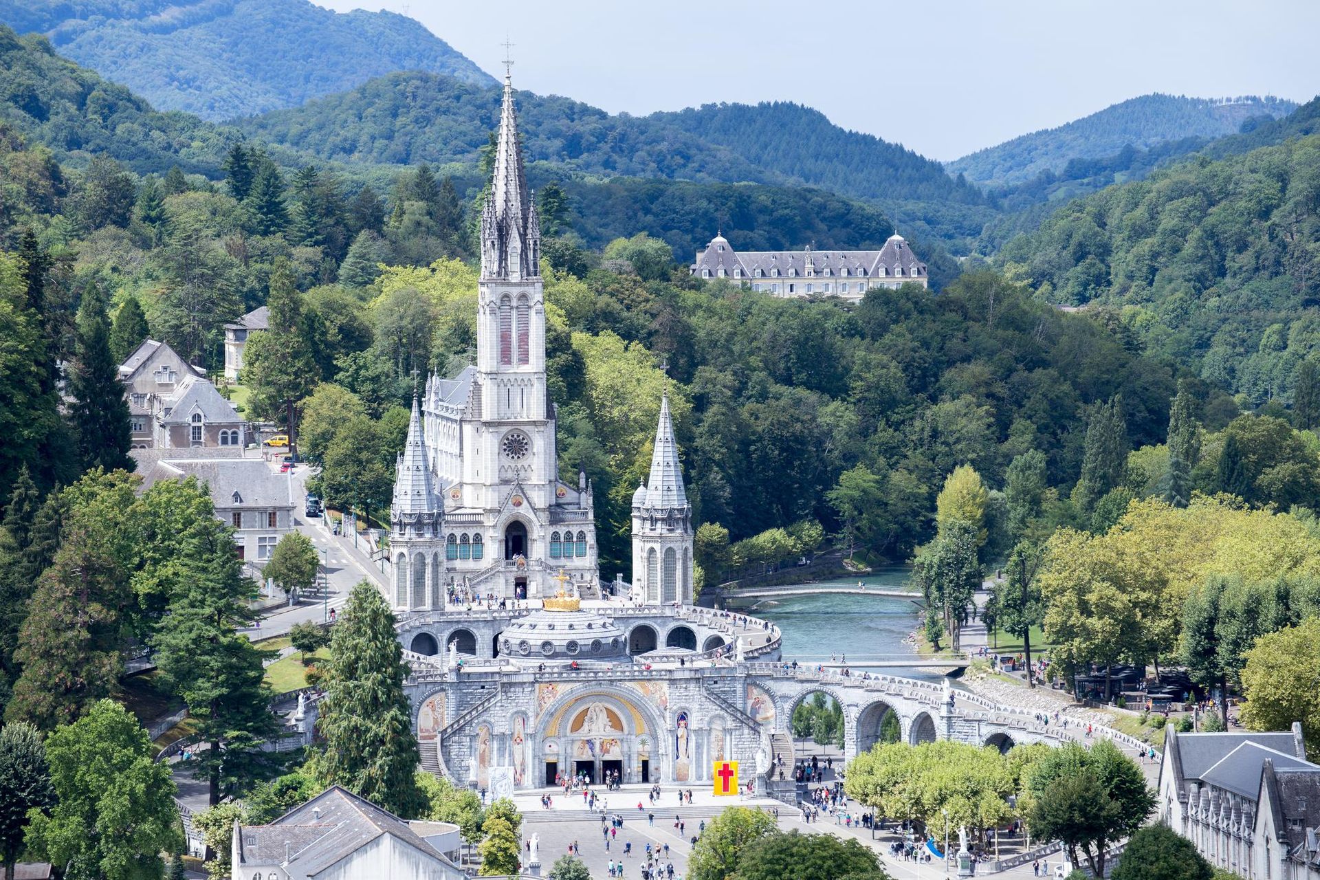 Lourdes