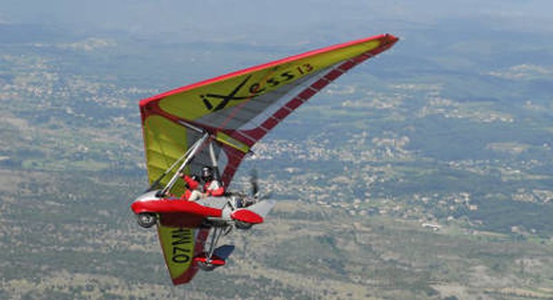 Baptême en ULM Pendulaire au dessus du Puy de Dôme