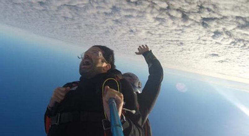 Billet Saut en parachute à Clermont Ferrand