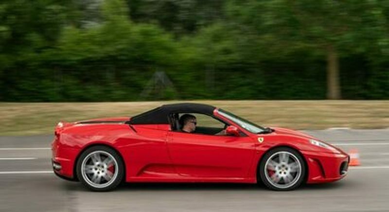 Stage pilotage enfant - Centre Centaure Futuroscope