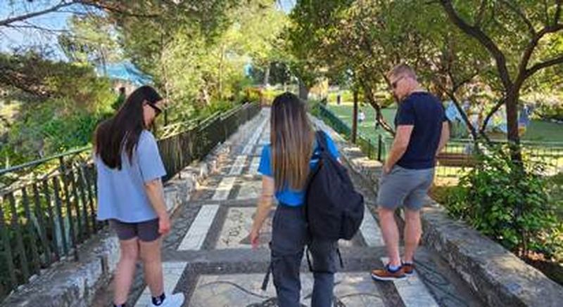 Visite à pied de Nice et de la Colline du Château avec un guide local