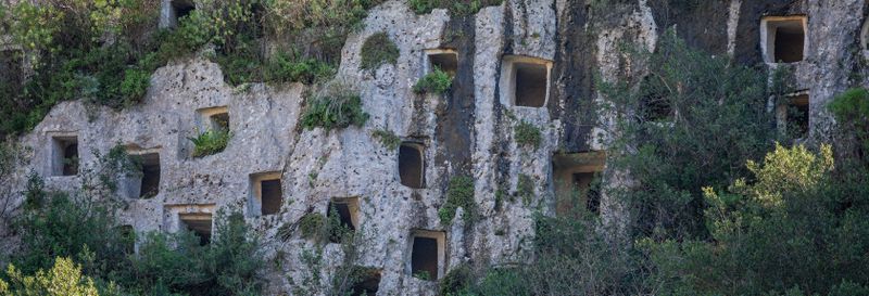 Visite de la nécropole de Pantalica + Déjeuner dans un moulin à huile