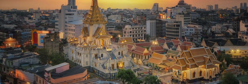 Balade en tuk-tuk de nuit dans Bangkok avec repas à Chinatown